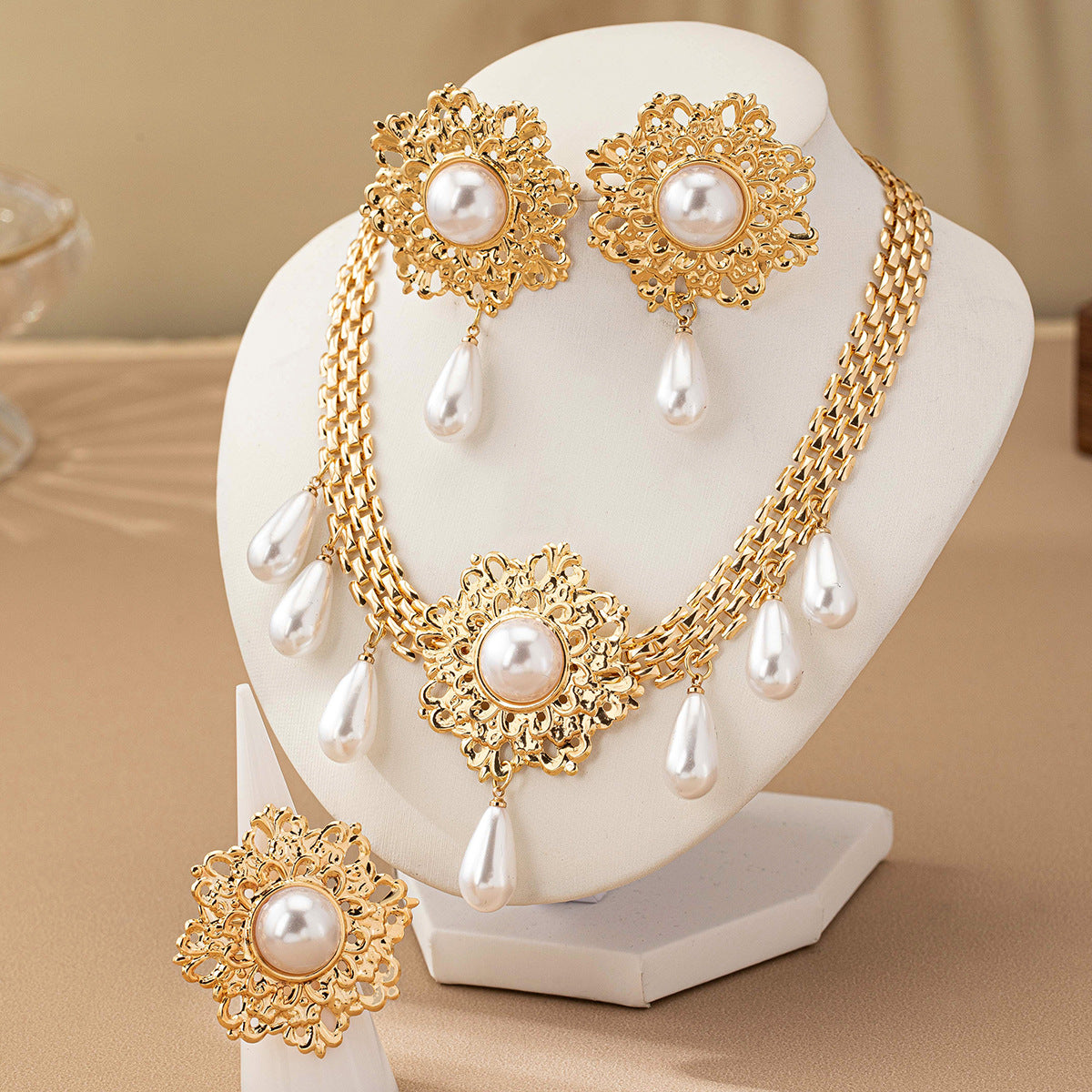 French Retro Hollow Flower Pearl Tassel Necklace Ear Stud Ring Maisonore