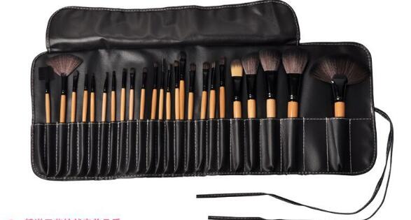 Gift Bag Of 24 Pcs Makeup Brush Sets Professional Cosmetics Brushes Eyebrow Powder Foundation Shadows Pinceaux Make Up Tools Maisonore