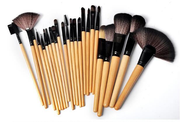 Gift Bag Of 24 Pcs Makeup Brush Sets Professional Cosmetics Brushes Eyebrow Powder Foundation Shadows Pinceaux Make Up Tools Maisonore