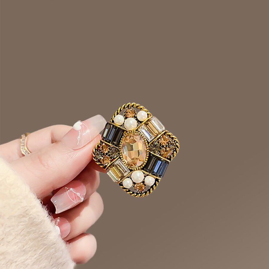 New Alloy Brooch High Sense Niche High-end Pin Coat Suit High-end All-match Corsage Maisonore