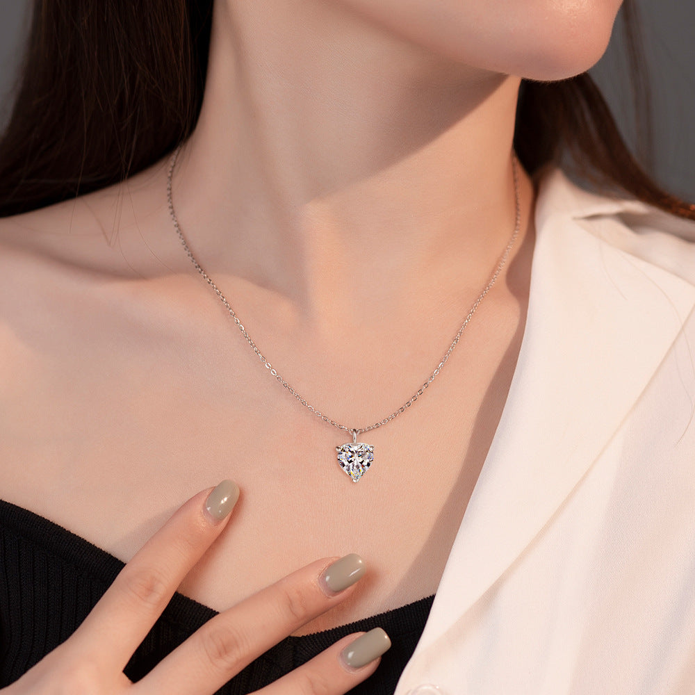 Simple Heart-shaped Zircon Pendant Necklace Versatile Maisonore