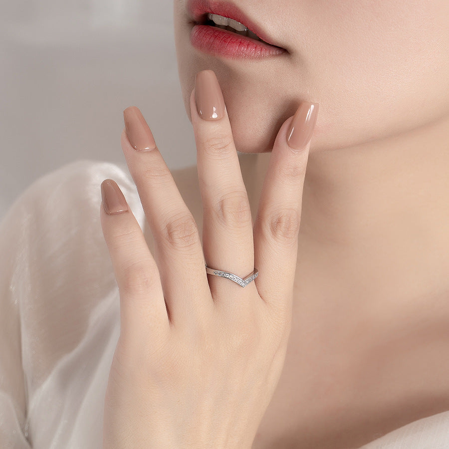 V-shaped Diamond Ring For Women, Stackable With Crown Electroplating Maisonore