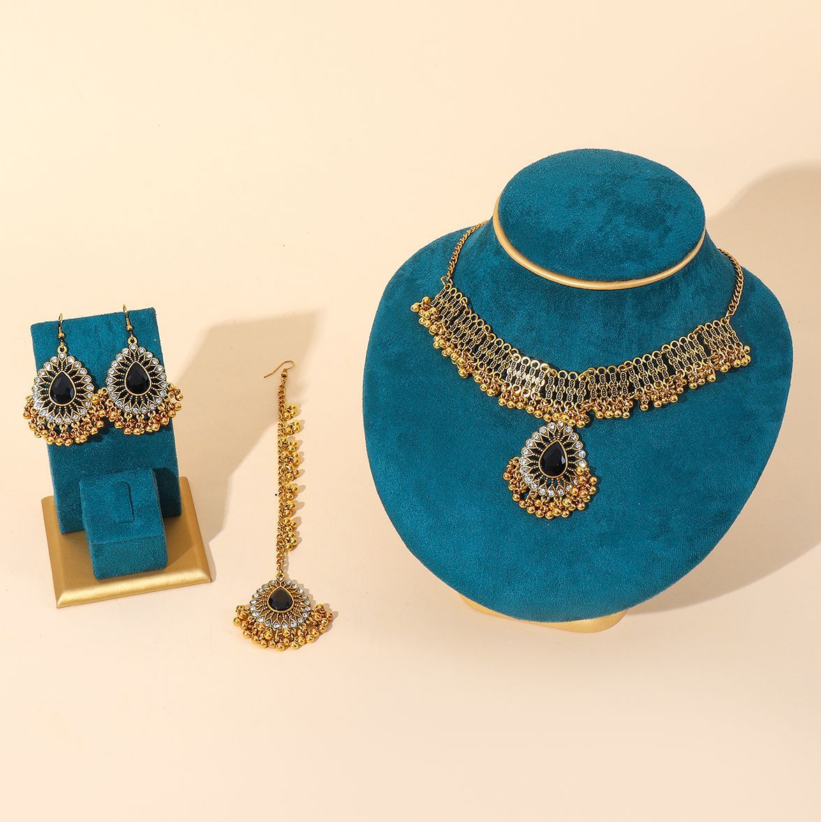 Indian Gem Pearl Pendant Tassel Three-piece Fashion Retro Maisonore