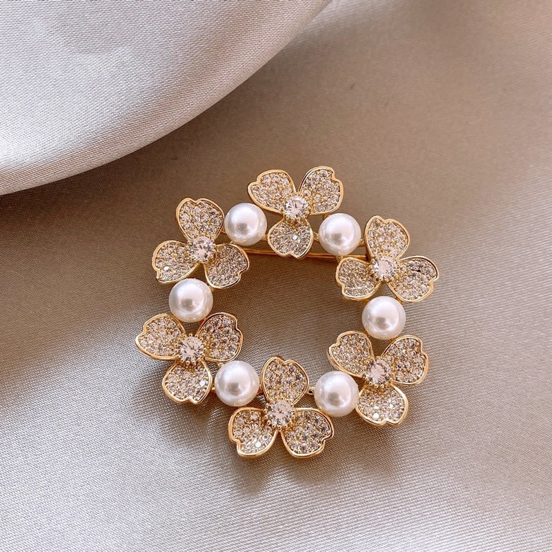 New Alloy Brooch High Sense Niche High-end Pin Coat Suit High-end All-match Corsage Maisonore
