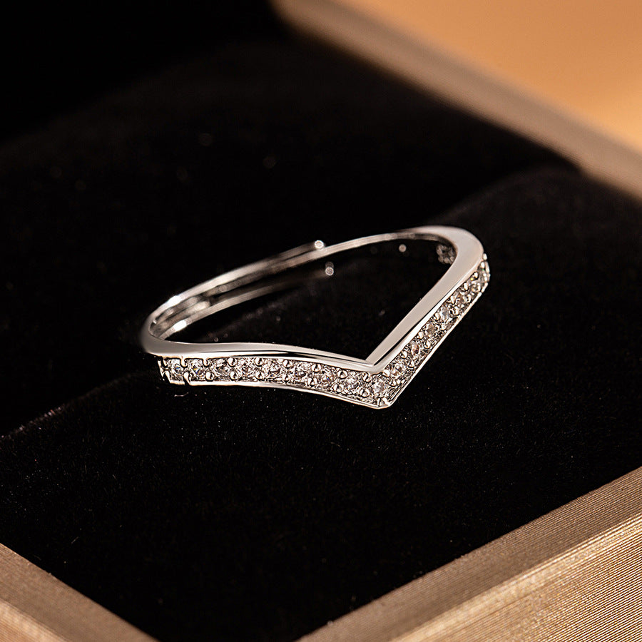 V-shaped Diamond Ring For Women, Stackable With Crown Electroplating Maisonore