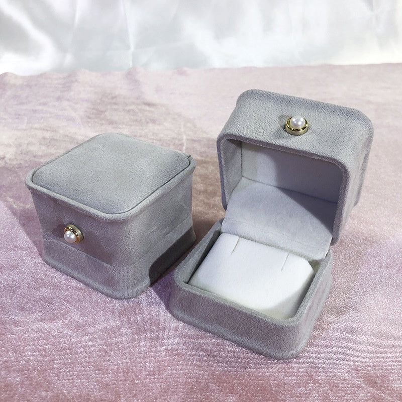 Fashion Flannel Waist-tight Jewelry Box Pearl Buckle Maisonore
