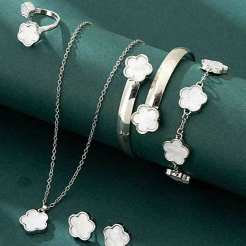 Five-leaf Flower Bracelet Necklace Five-leaf Flower Earrings Bracelet Necklace Set Maisonore