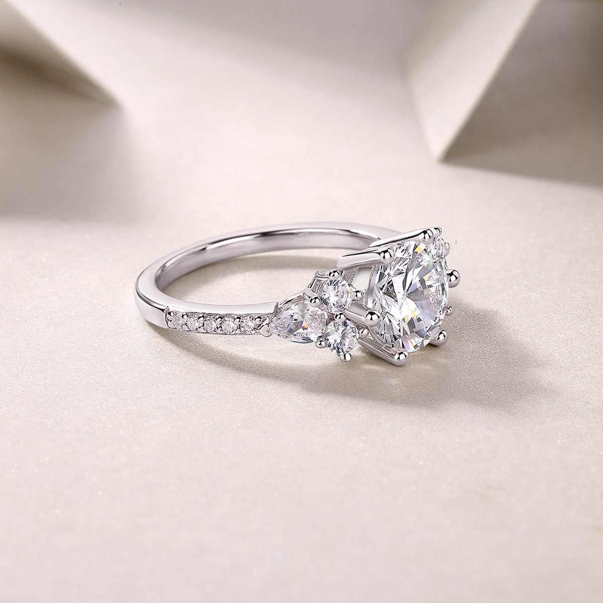 Perfect Encounter - A Wedding Ring Set With 2-carat Top-quality Moissanite S925 Silver And Platinum-plated Diamond. The Ring Can Be Inspected With A Diamond Pen eprolo